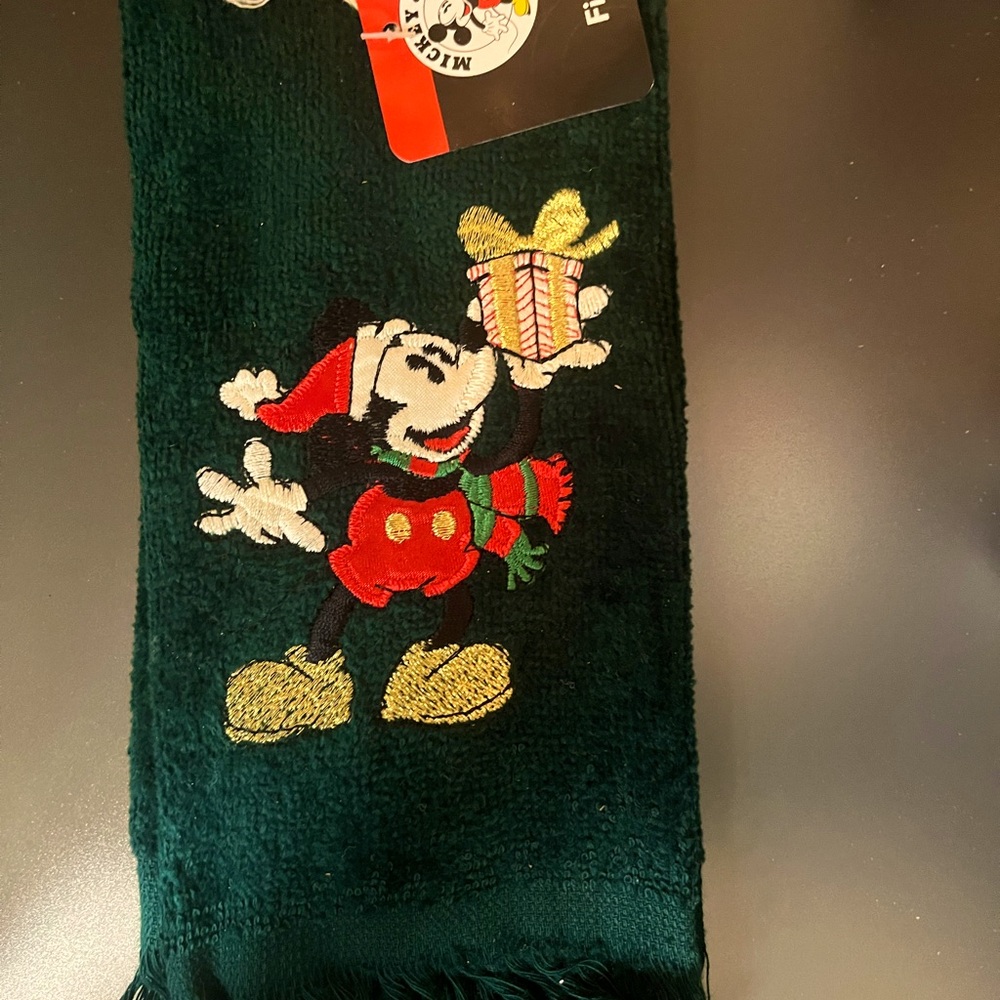 Vintage Mickey Mouse Christmas Towel Set Lot of 2 Bath Hand Finger Towels